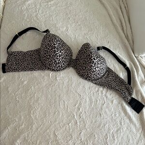 Leopard Print Women's Bra